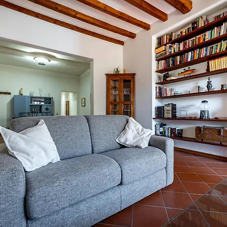 Διαμέρισμα Yd Stylish San Frediano Retreat *