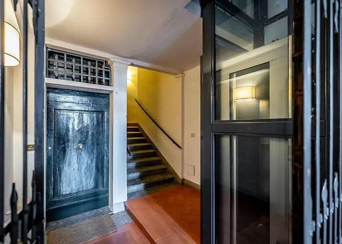 Yd Stylish San Frediano Retreat * Floransa